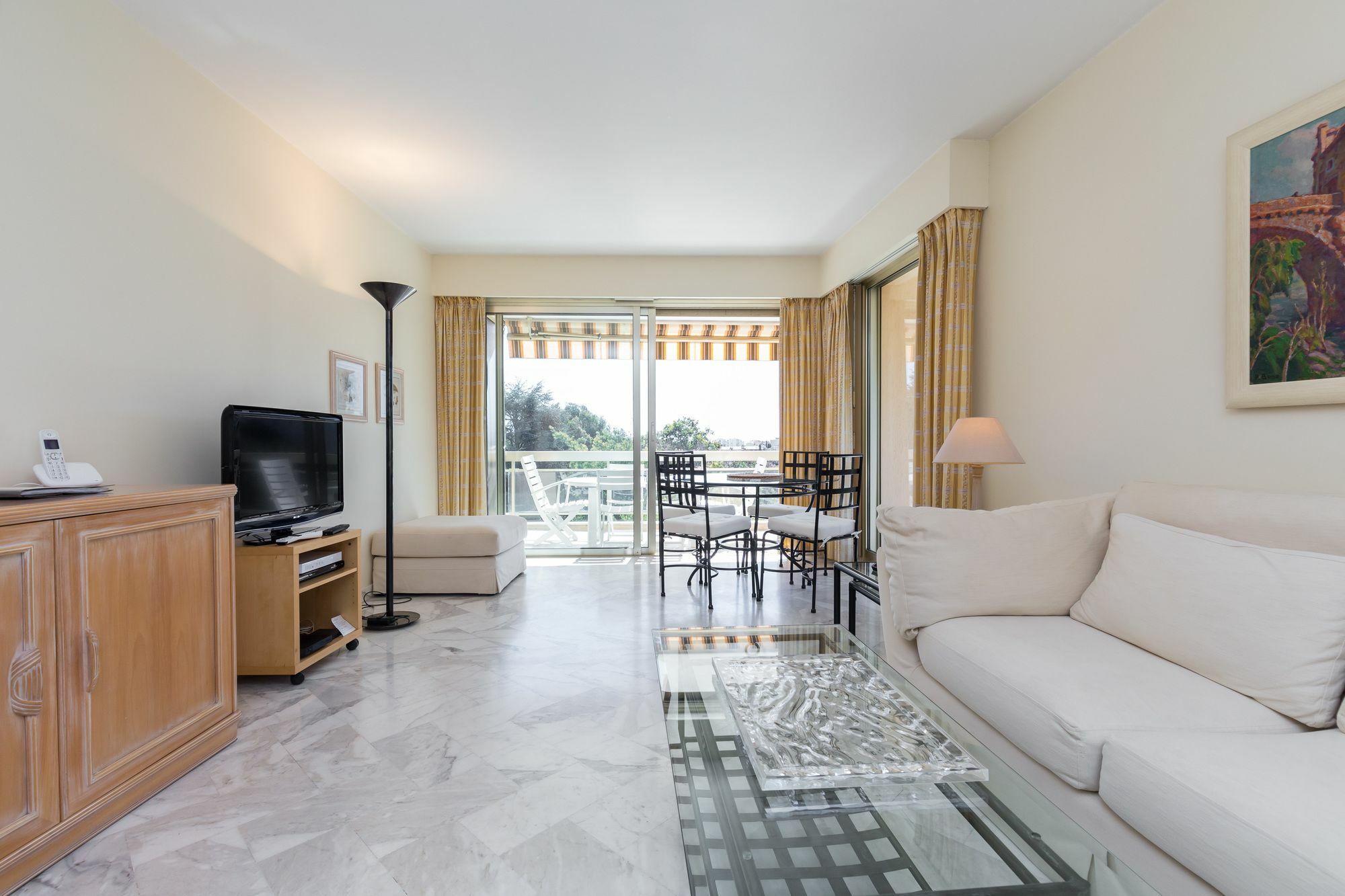 Tassigny Apartamento *
